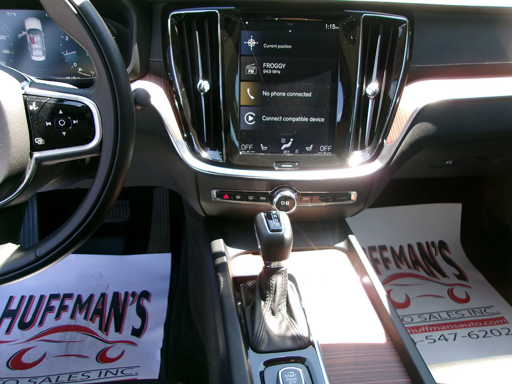 Used 2019 Volvo S60 T6 Inscription image 16