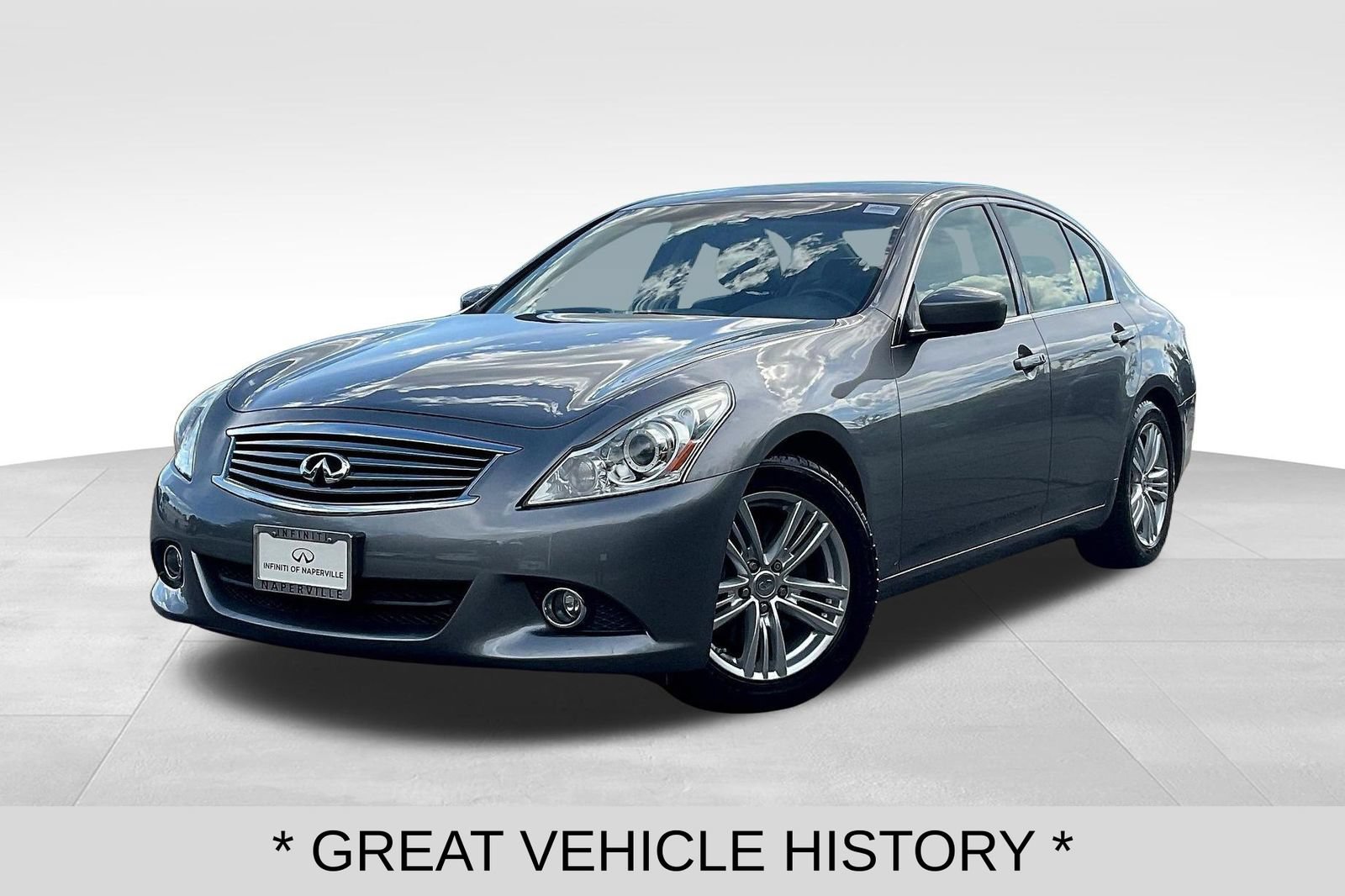 Used 2013 INFINITI G37 Journey w/ Premium Pkg RWD image 3
