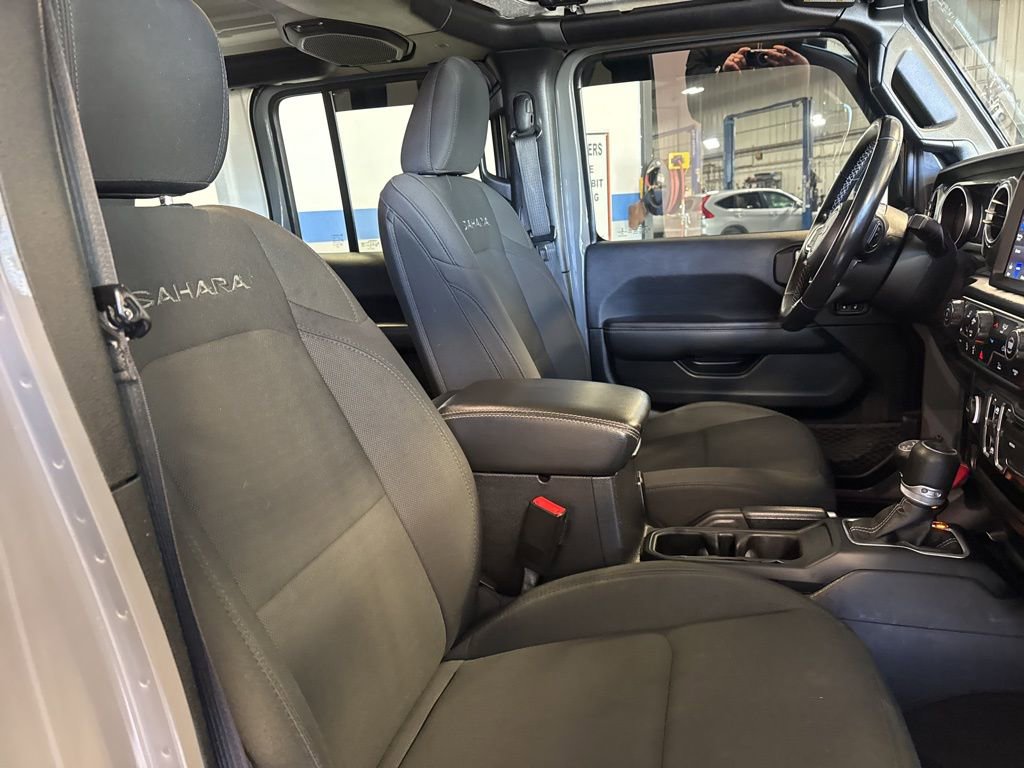 Used 2021 Jeep Wrangler Unlimited Sahara w/ Uconnect 4C Nav & Sound Group image 31