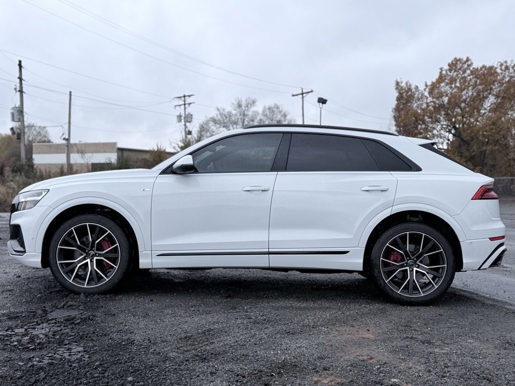 Used 2020 Audi Q8 Premium Plus w/ Premium Plus Package image 4