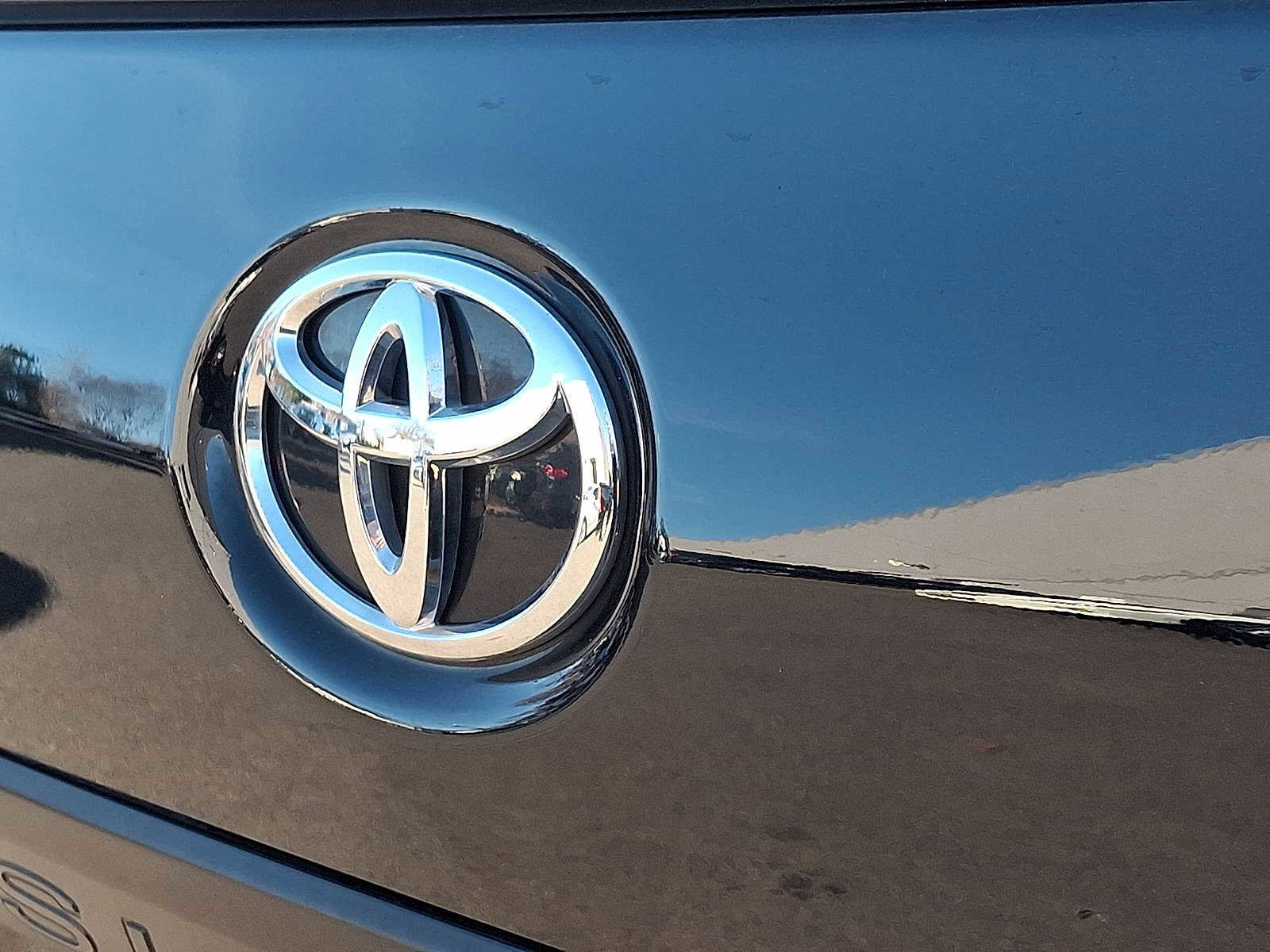 Used 2020 Toyota Sienna L image 24