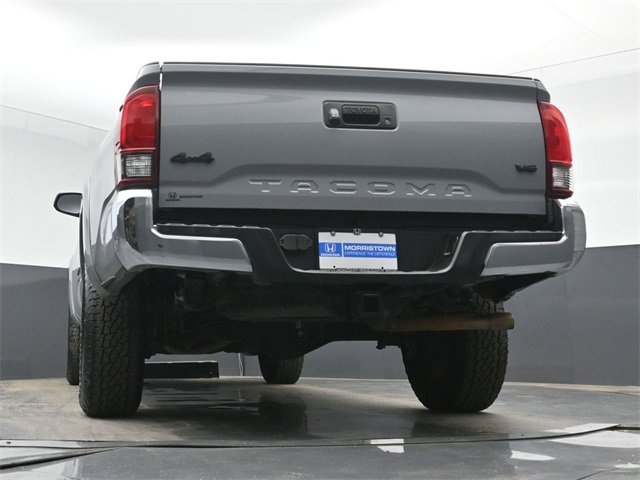 Used 2020 Toyota Tacoma SR5 image 44
