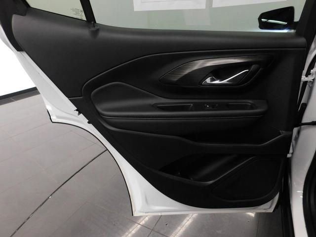Used 2024 GMC Terrain SLE image 19