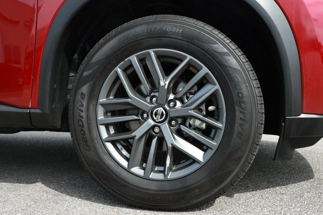 Used 2021 Nissan Rogue S FWD image 5
