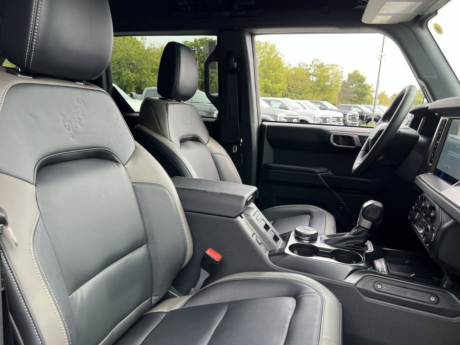 New 2025 Ford Bronco Outer Banks image 26