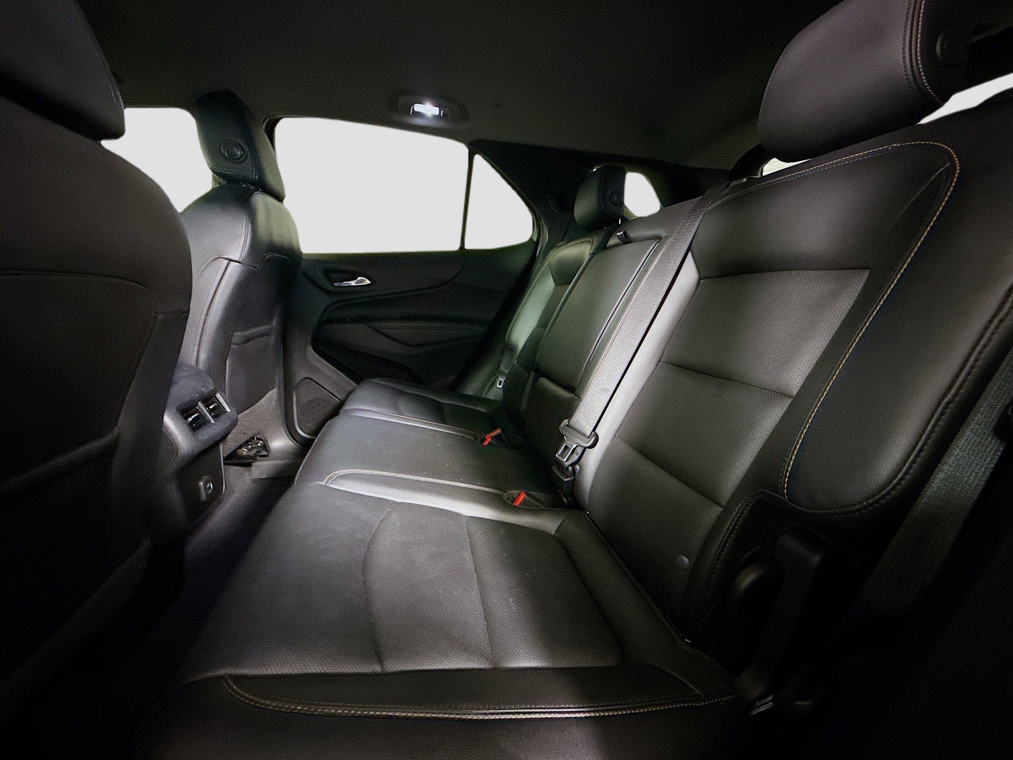 Used 2020 Chevrolet Equinox Premier w/ Premier Redline Edition image 25