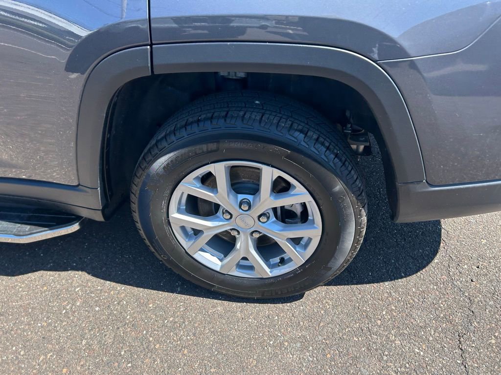 Used 2023 Jeep Grand Cherokee L Limited image 36