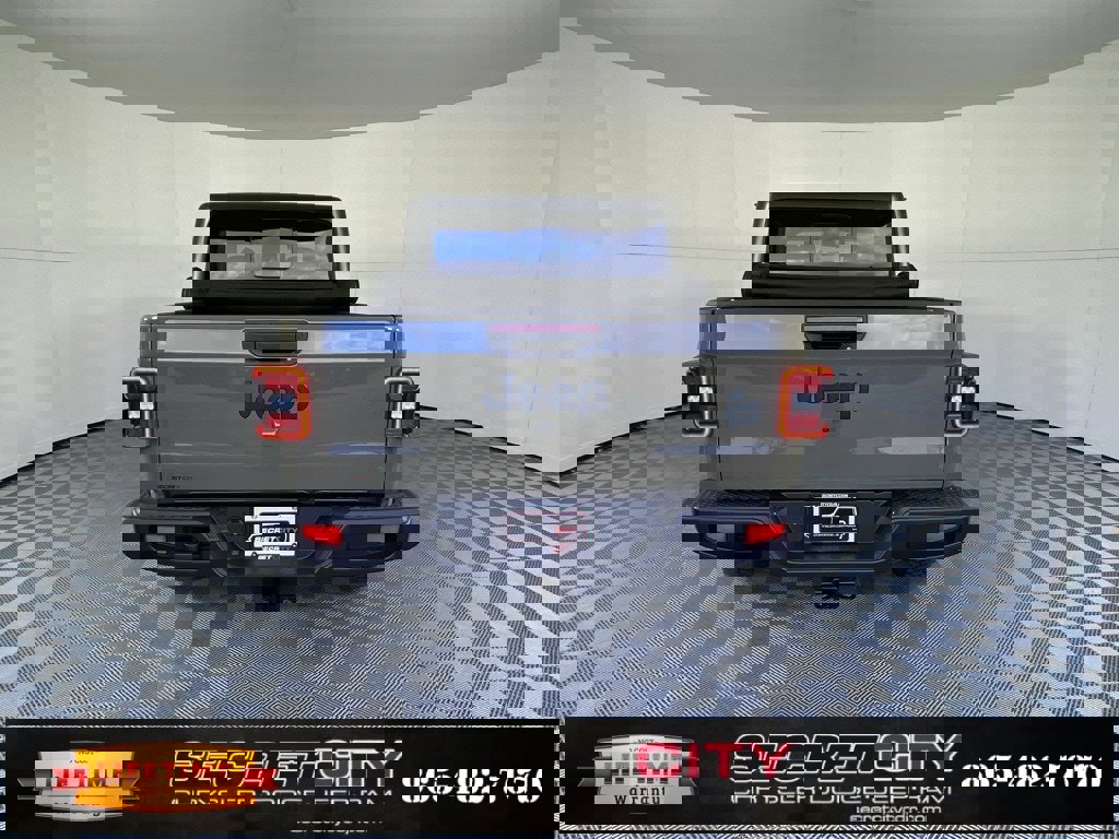 New 2026 Jeep Gladiator Sport image 6