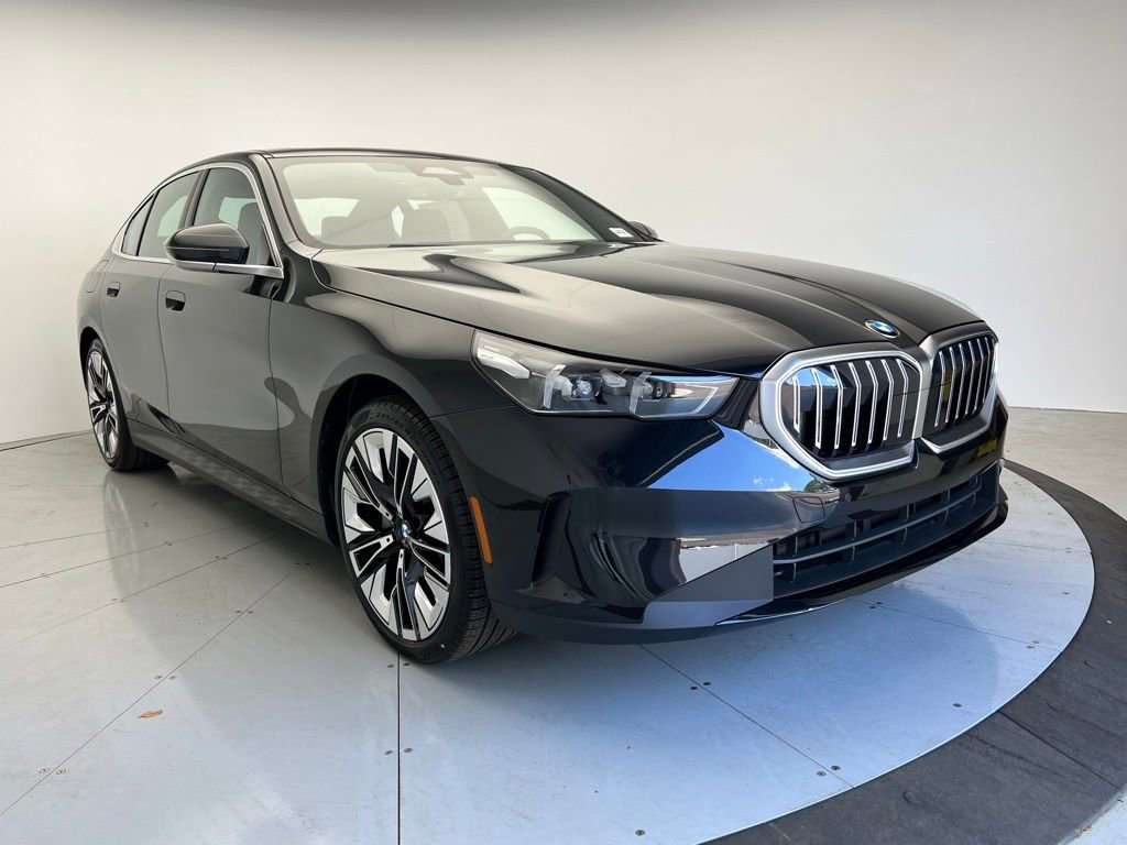 Used 2025 BMW 530i 530i image 2