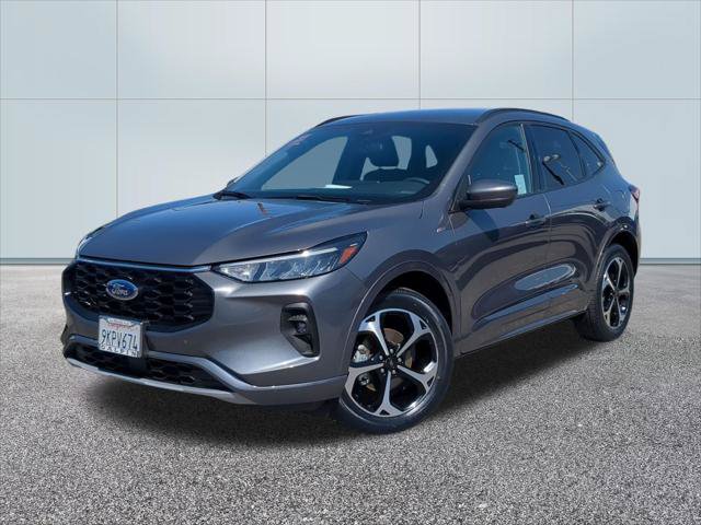 Certified 2024 Ford Escape ST-Line Select w/ Tech Pack #2 AWD/4WD image 1