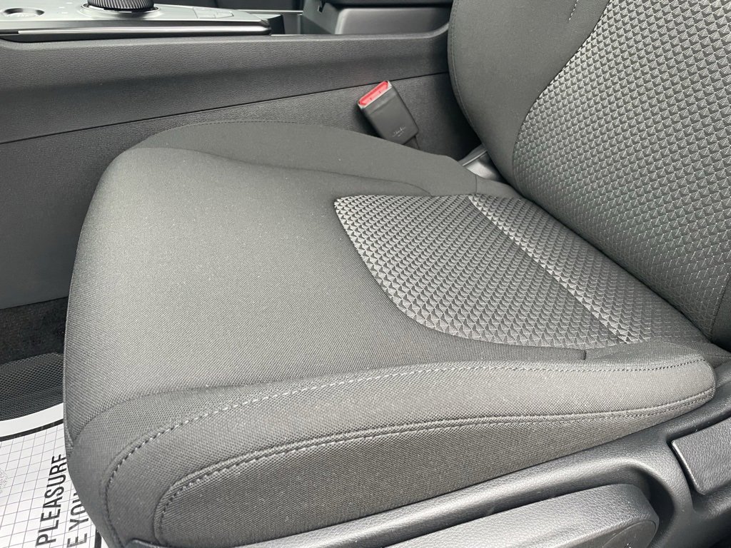 New 2026 Kia Sportage LX image 18