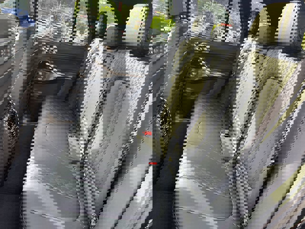 Used 2021 BMW X5 M50i w/ Executive Package image 32