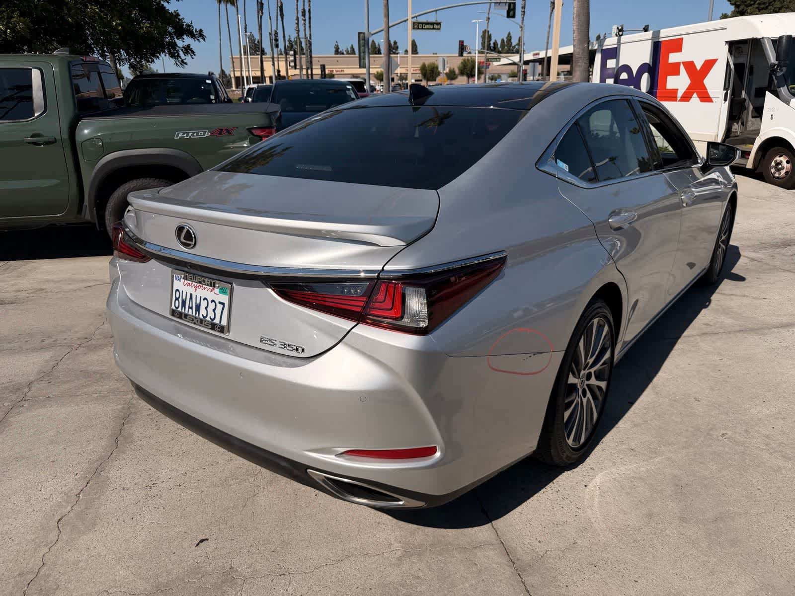 Used 2021 Lexus ES 350 w/ Premium Package FWD image 5