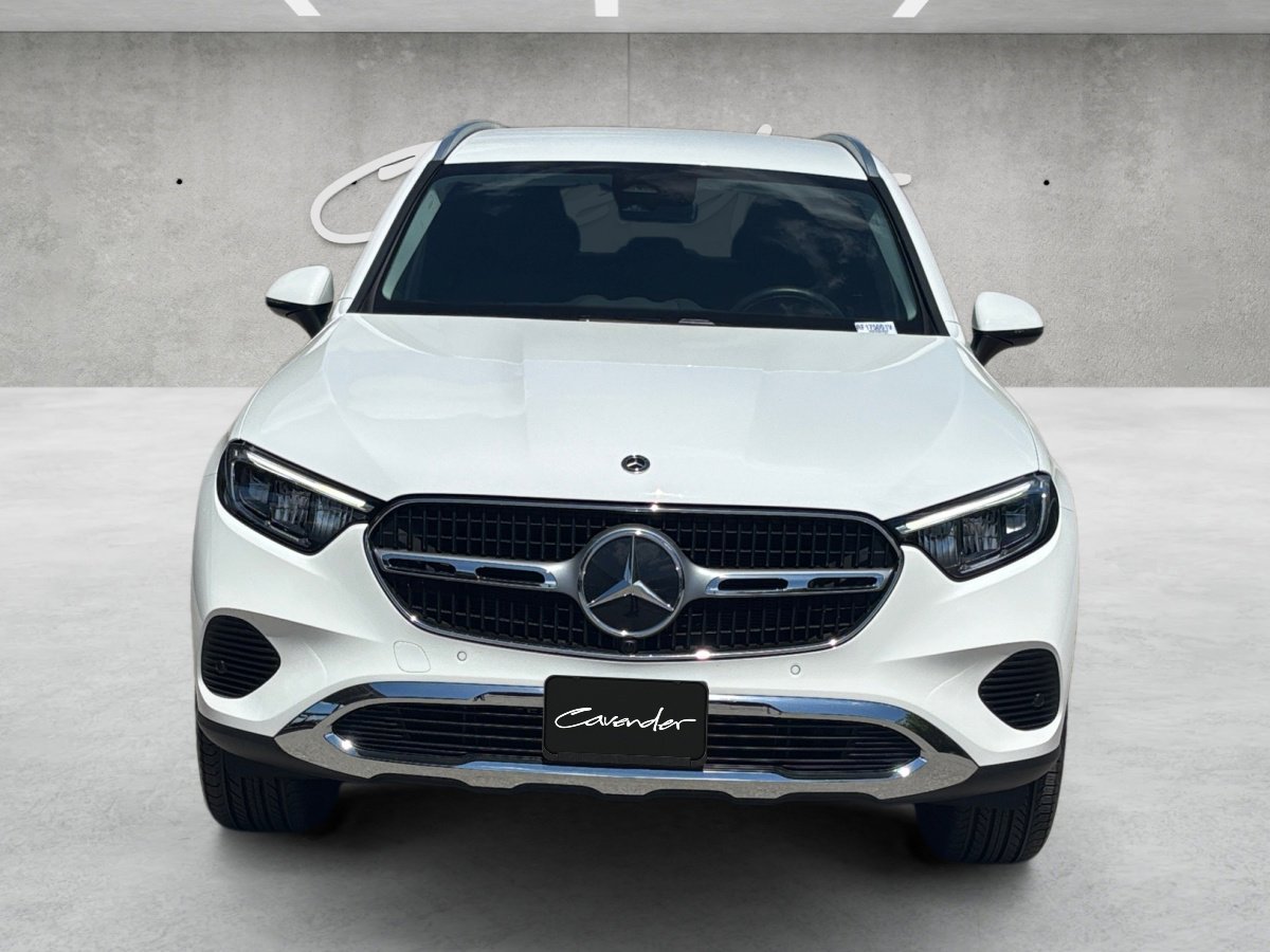Used 2024 Mercedes-Benz GLC 300 image 21