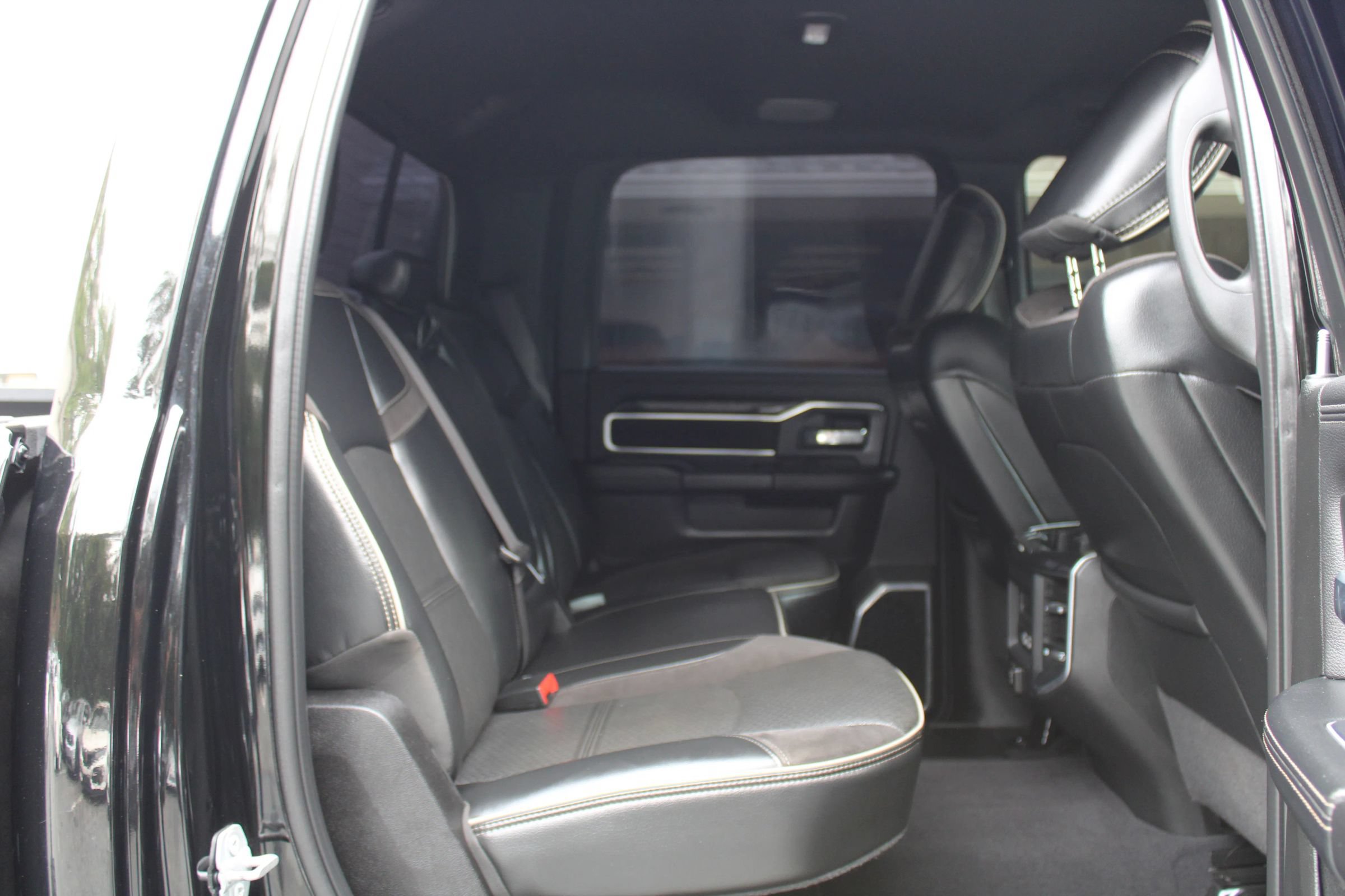 Used 2020 RAM 2500 Laramie AWD/4WD image 25