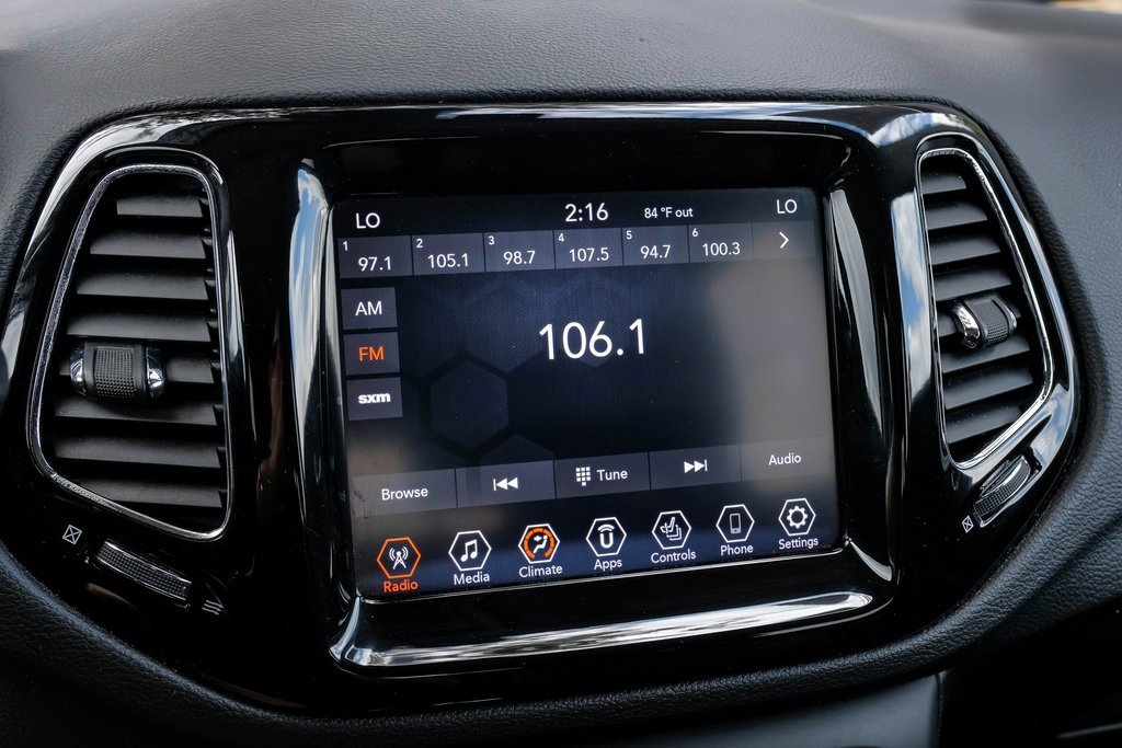 Used 2021 Jeep Compass Limited image 6