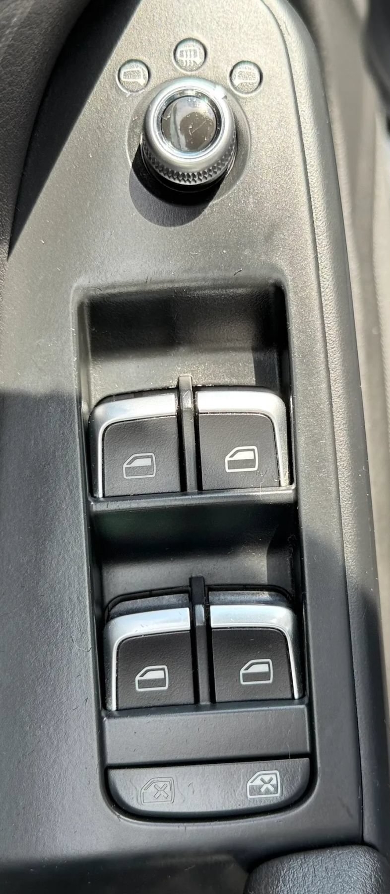 Used 2013 Audi A4 2.0T Premium w/ Convenience Pkg AWD/4WD image 22