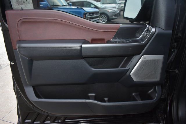 Used 2023 Ford F150 Lariat w/ Equipment Group 502A High image 13