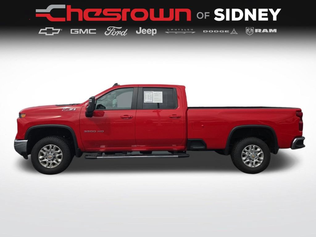 Used 2025 Chevrolet Silverado 3500 LT w/ All Star Edition AWD/4WD image 8