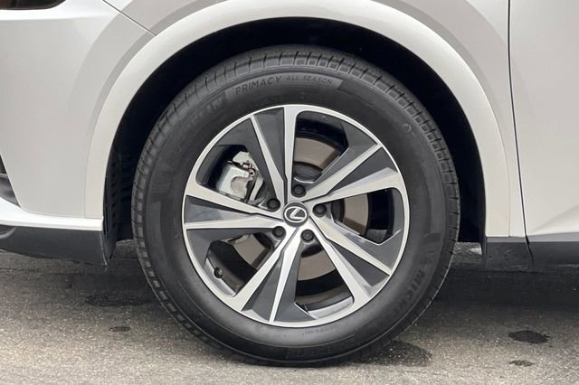 Used 2024 Lexus RX 350 FWD w/ Technology Package image 31