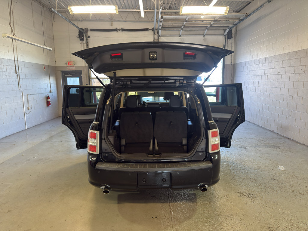 Used 2014 Ford Flex Limited w/ Equipment Group 301A FWD image 13
