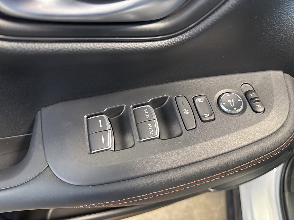 New 2025 Honda HR-V Sport image 16