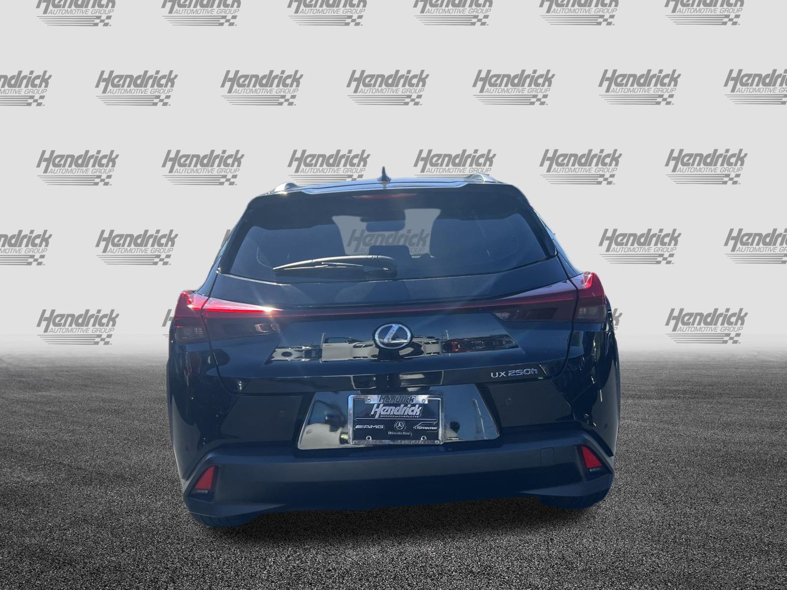 Used 2021 Lexus UX 250h w/ Accessory Package (Z1) AWD/4WD image 9