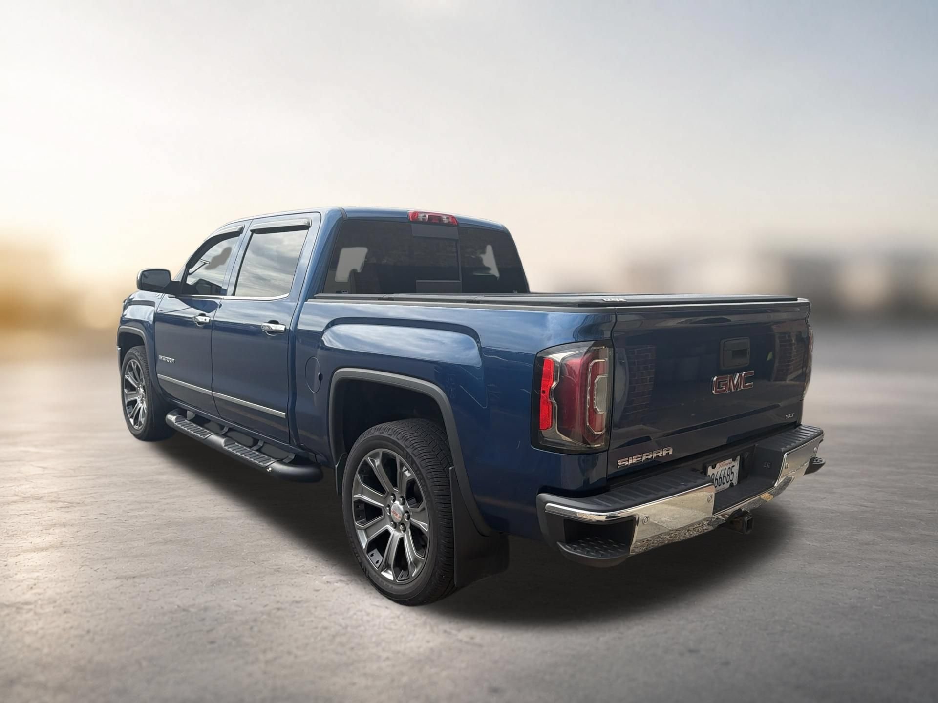Used 2016 GMC Sierra 1500 SLT w/ SLT Preferred Package AWD/4WD image 3