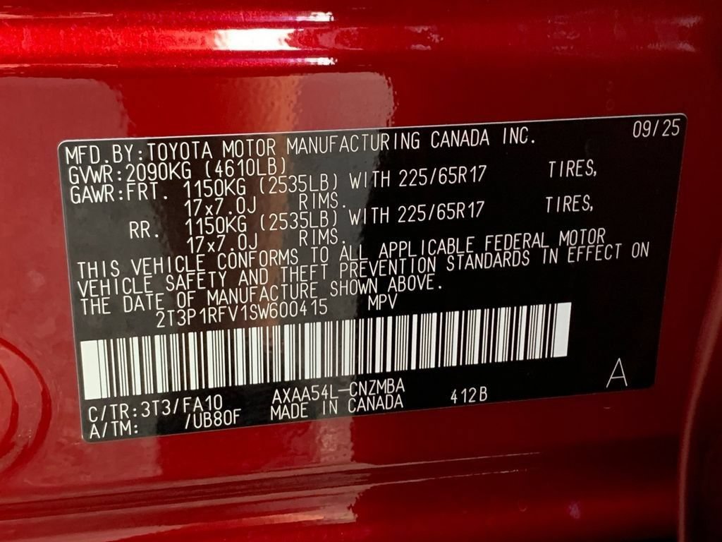 New 2025 Toyota RAV4 XLE w/ Convenience Package AWD/4WD image 31