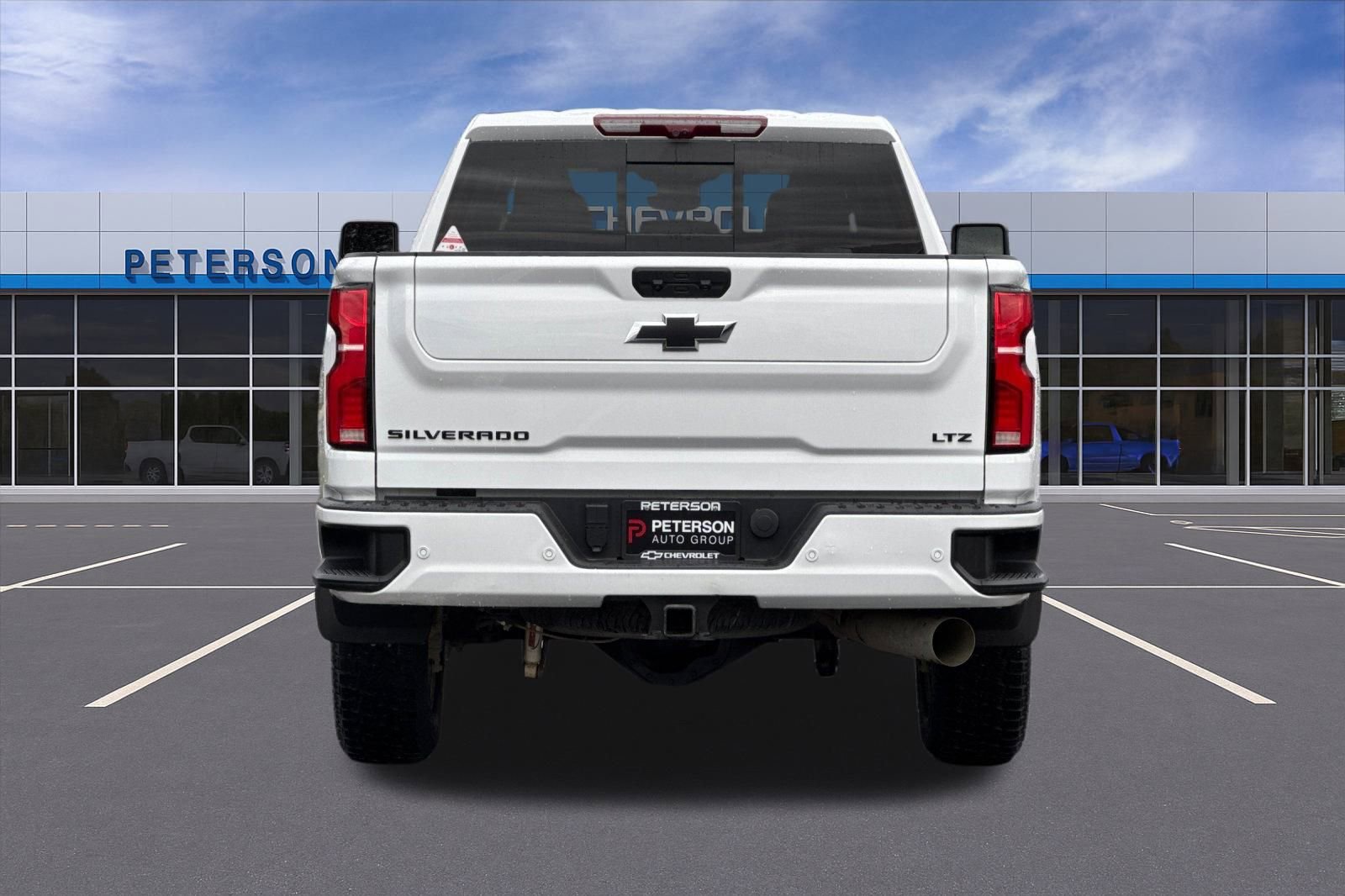 Certified 2024 Chevrolet Silverado 3500 LTZ w/ LTZ Plus Package image 5