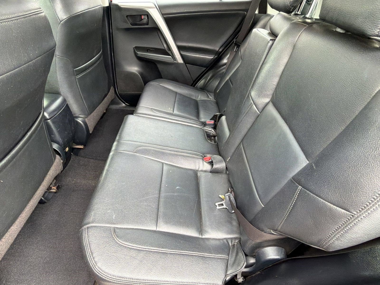 Used 2016 Toyota RAV4 LE FWD image 25