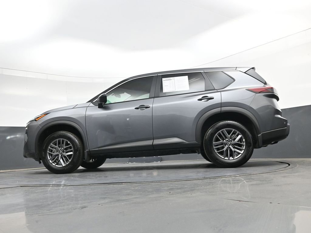 Certified 2026 Nissan Rogue S FWD image 43