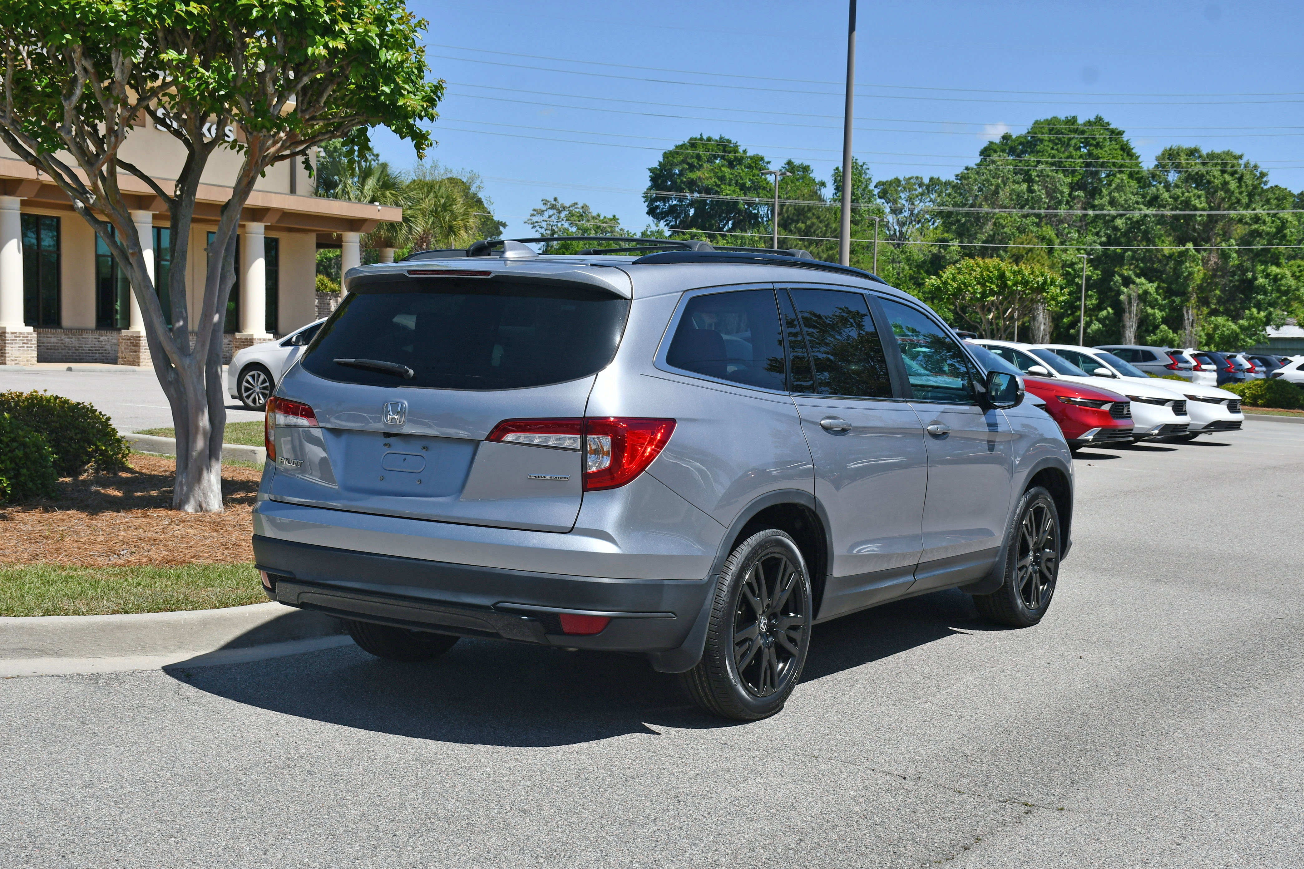 Used 2022 Honda Pilot Special Edition image 4