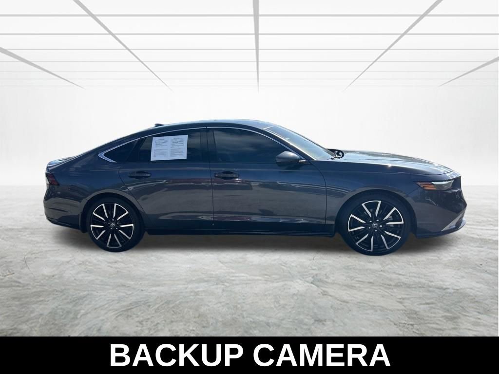 Used 2023 Honda Accord Touring image 4