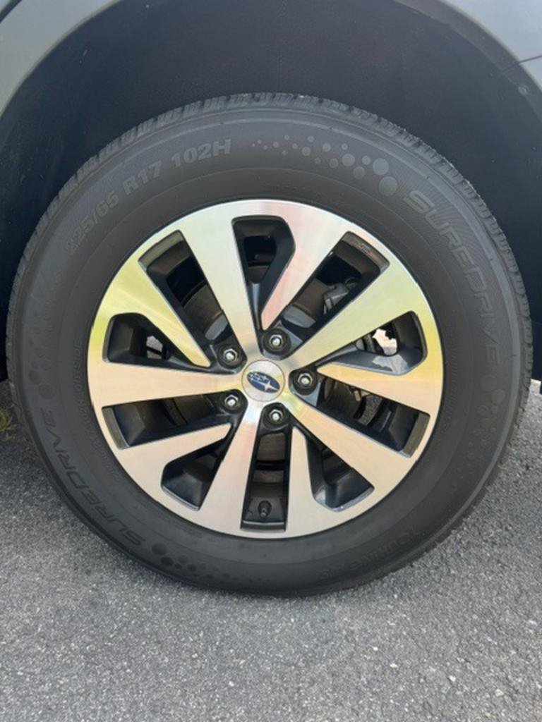 Used 2023 Subaru Outback Premium AWD/4WD image 18