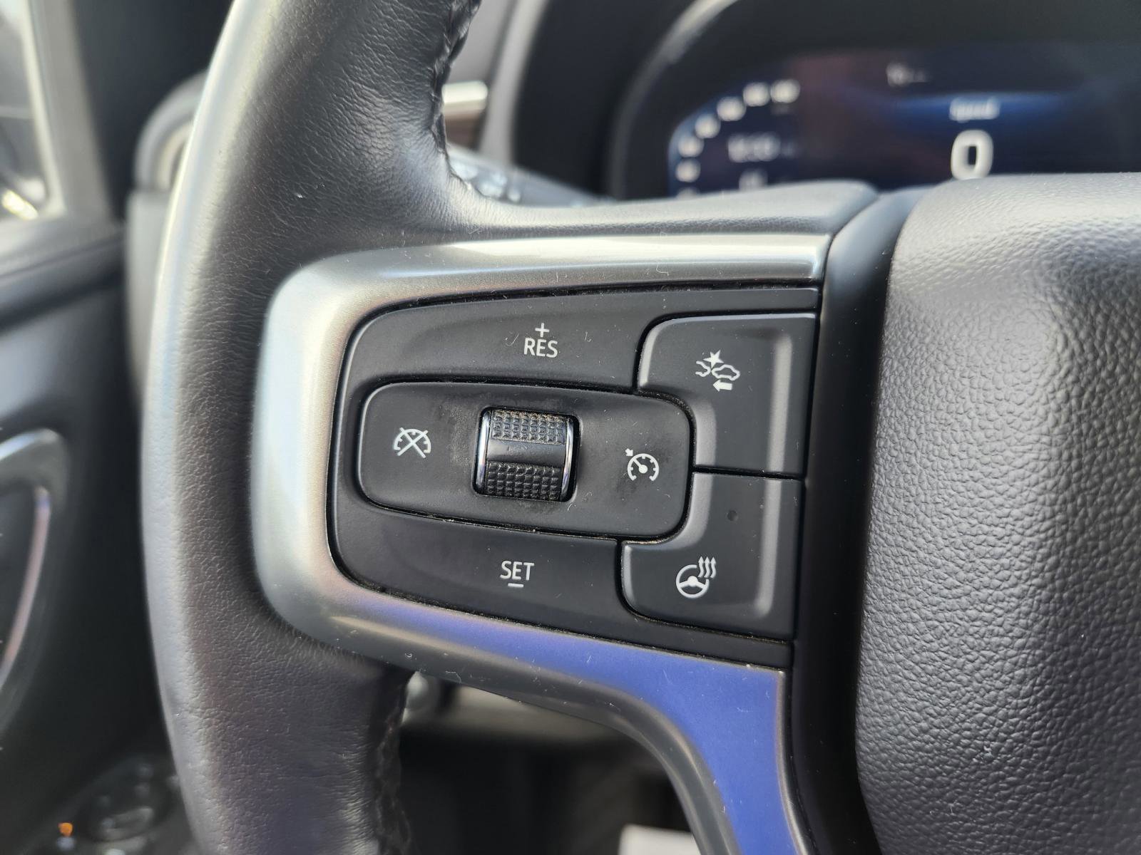 Used 2022 Chevrolet Tahoe LT w/ Luxury Package image 14