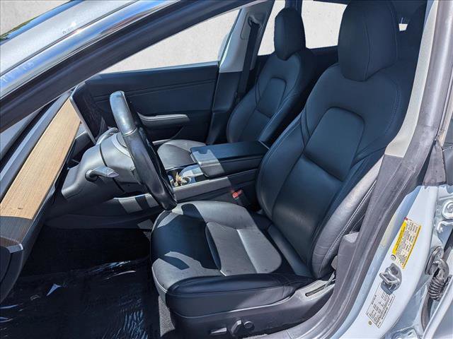 Used 2019 Tesla Model 3 Mid Range RWD image 17