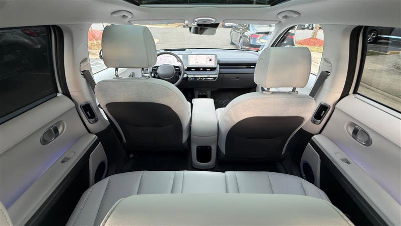 Used 2024 Hyundai Ioniq 5 Limited image 22