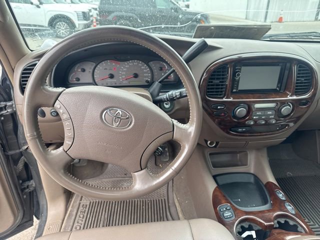 Used 2004 Toyota Sequoia Limited RWD image 14