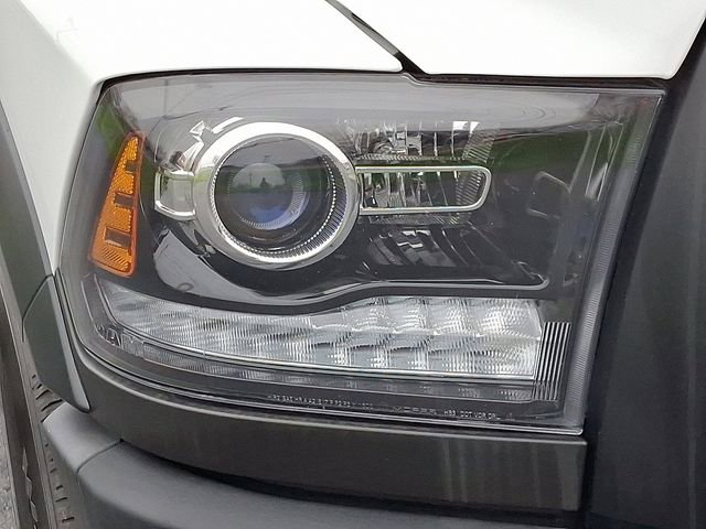 Used 2024 RAM 1500 Classic Warlock AWD/4WD image 9