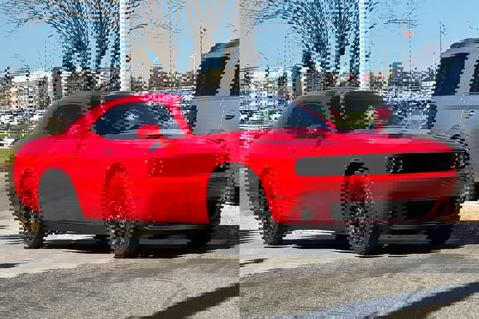 Used 2023 Dodge Challenger SXT w/ Blacktop Package image 10