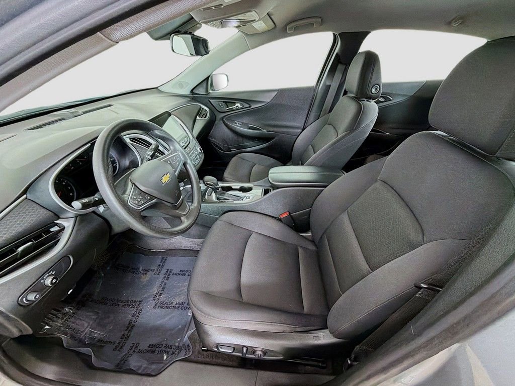 Used 2024 Chevrolet Malibu LT image 18