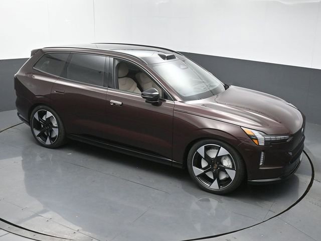 Used 2025 Volvo EX90 Ultra image 32