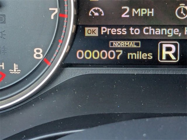 New 2025 Mitsubishi Outlander SE image 34