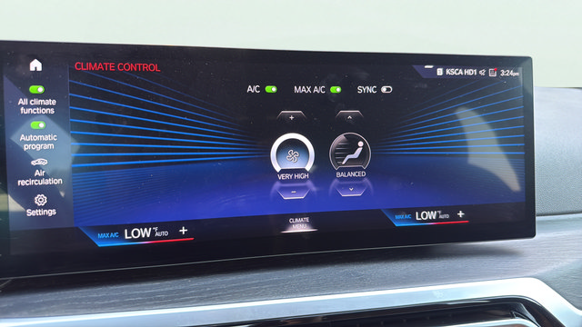 Used 2023 BMW i4 eDrive40 RWD image 20