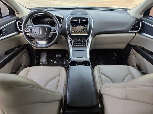 Used 2019 Lincoln Nautilus FWD image 8