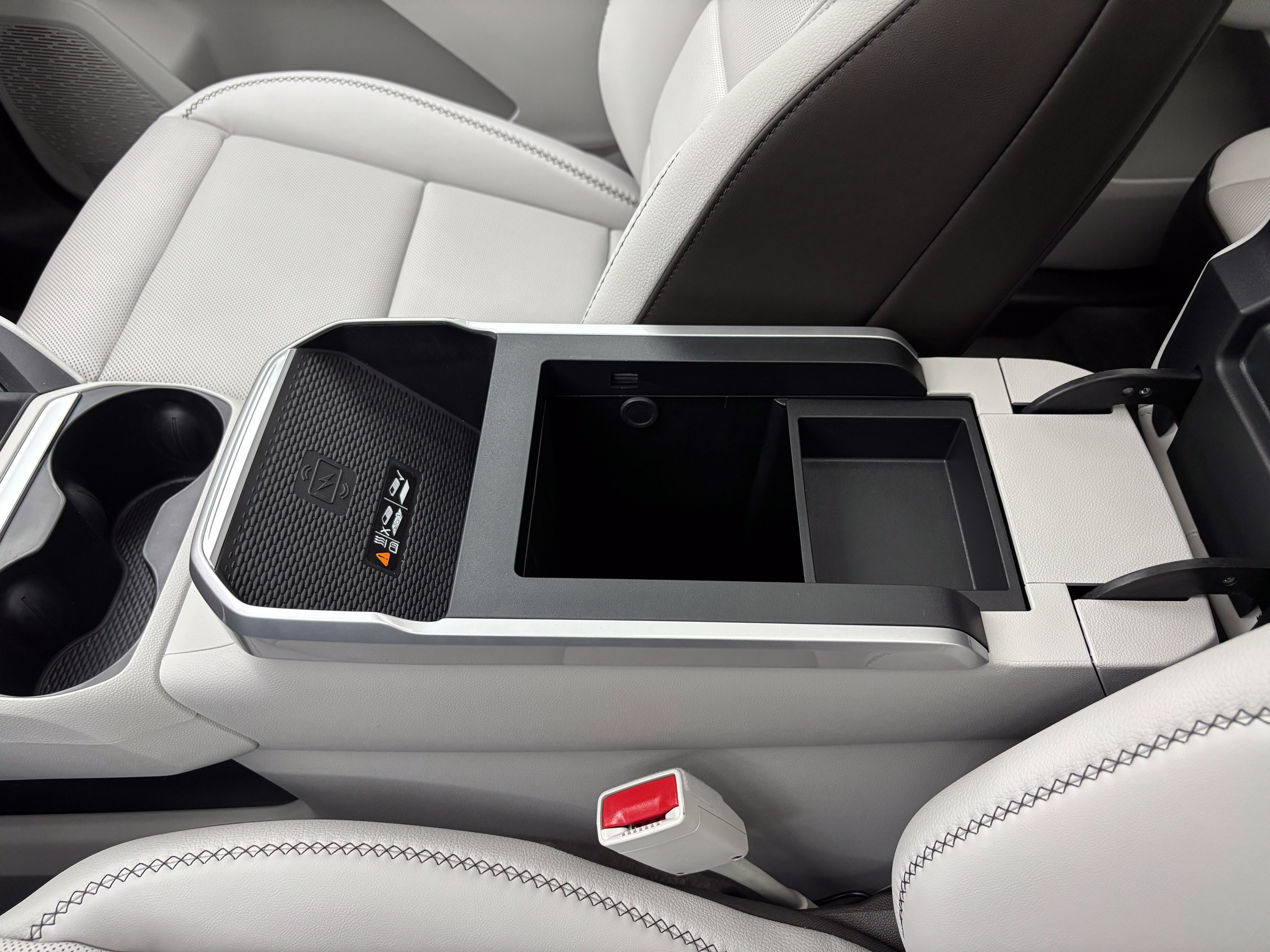 New 2027 GMC Terrain Denali AWD/4WD image 33