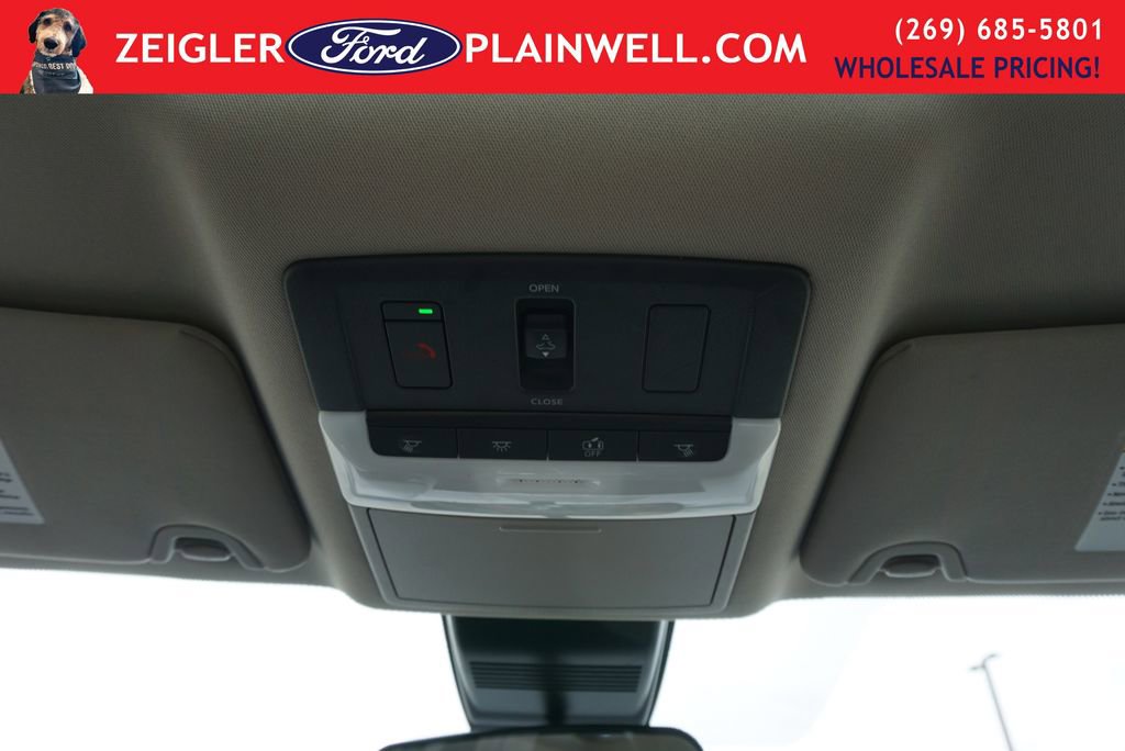 Used 2023 Nissan Altima 2.5 SV w/ SV Premium Package image 32