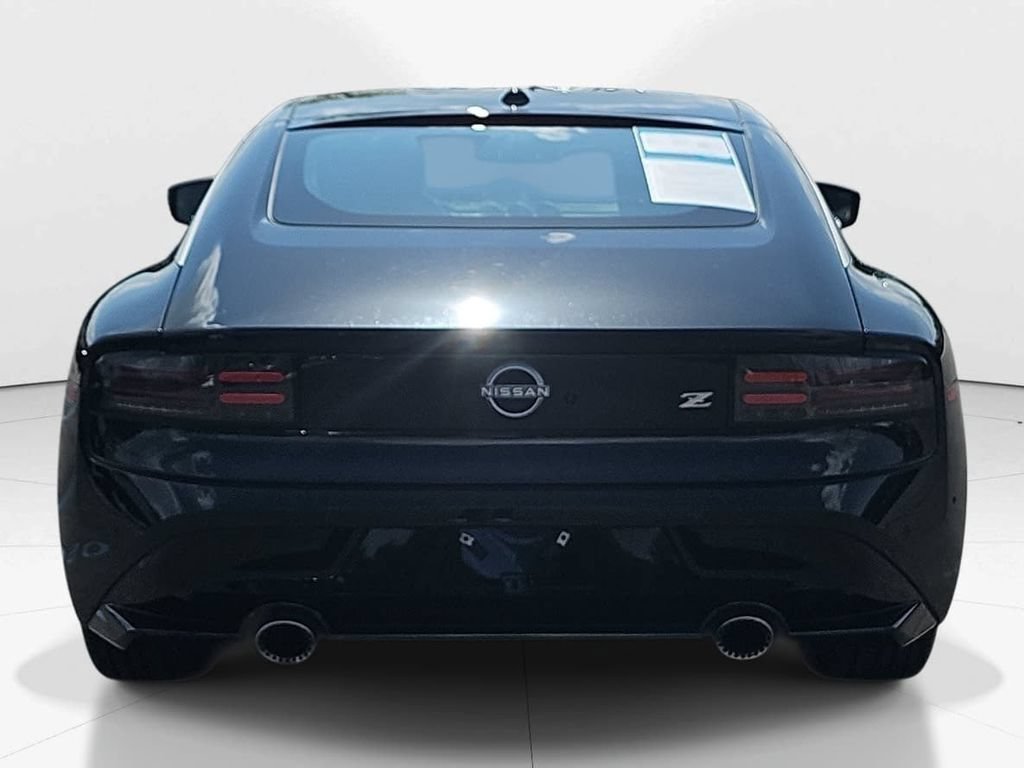 Used 2025 Nissan Z Performance w/ Floor Mat Package RWD image 7