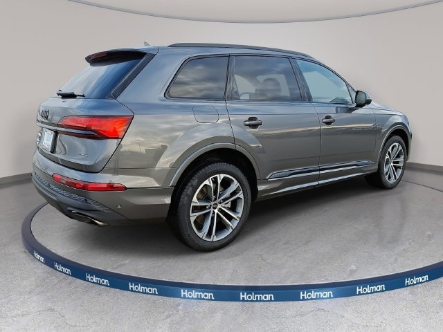 Certified 2026 Audi Q7 2.0T Premium Plus AWD/4WD image 3